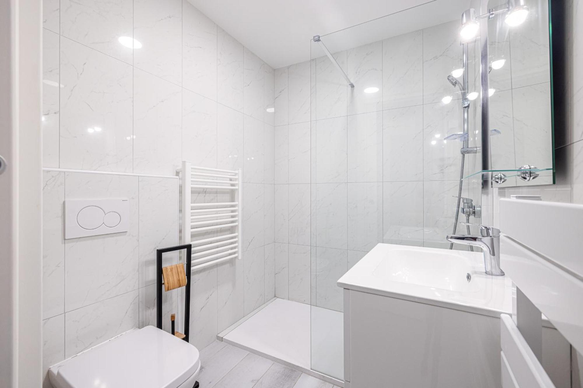 Eden Park - Charmant 2 Pieces, Proche Plage Menton Ngoại thất bức ảnh